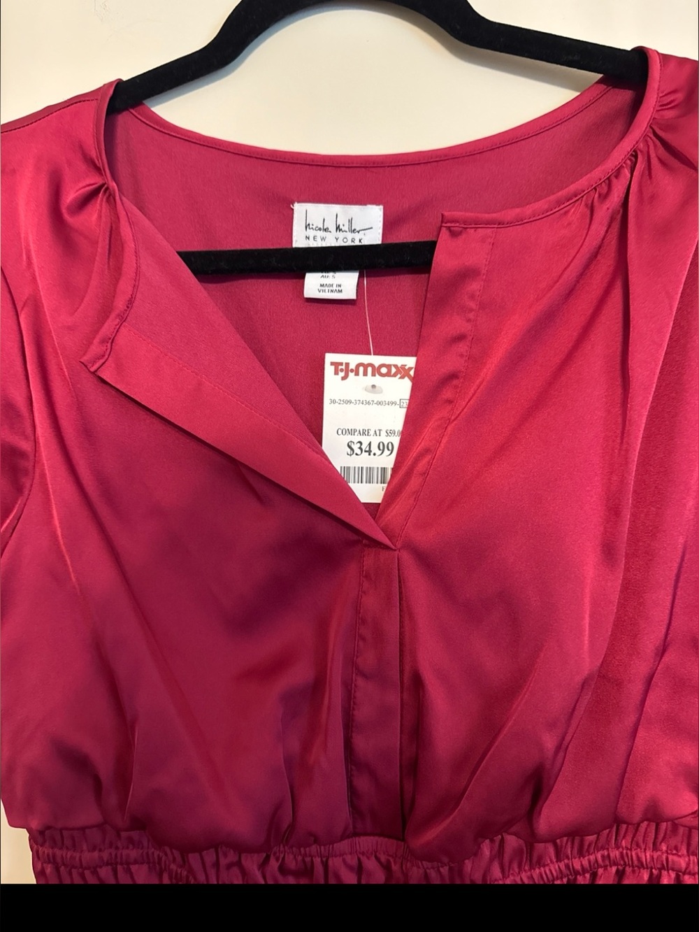Wine Red Tiered V-Neck Mini Dress - Picture 2 of 3
